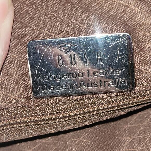 Bush Australia Kangaroo Crossbody Purse Pebbled Brown Leather - Picture 4 of 11